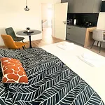 Apartamento Ahat *