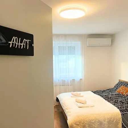 Ahat Apartamento