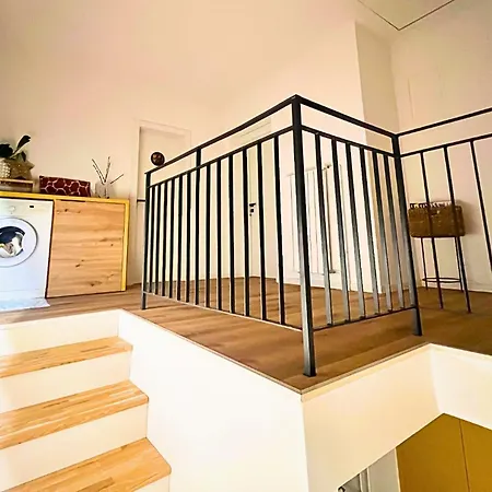 Ahat Apartment- Modern Near Center & Free Parking * Maribor
