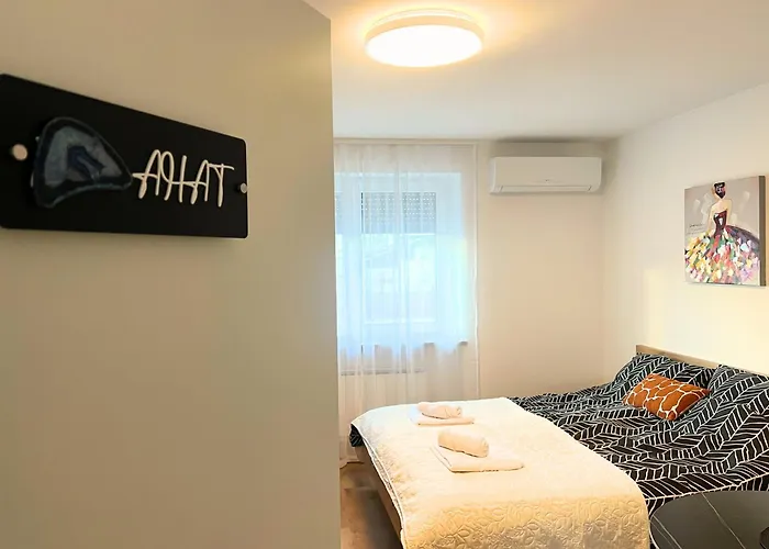 Ahat Apartament